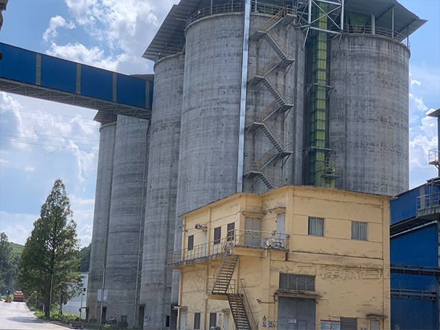 重粉尘水泥仓选哪种料位计好