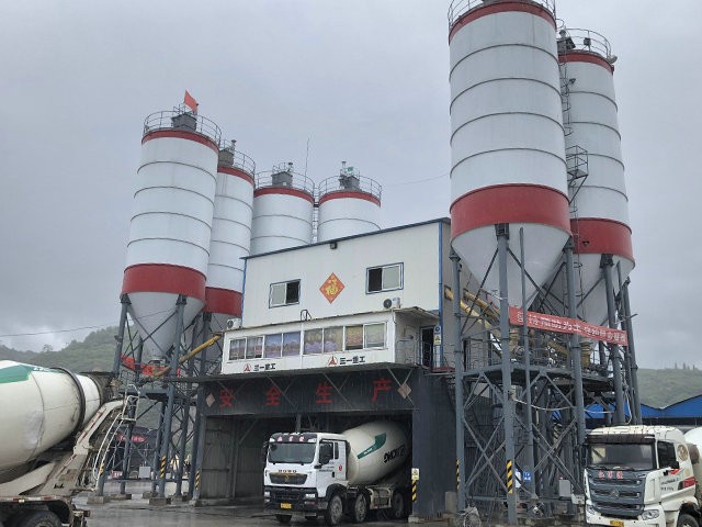 雷达料位计与水泥仓料位测量系统的差异分析